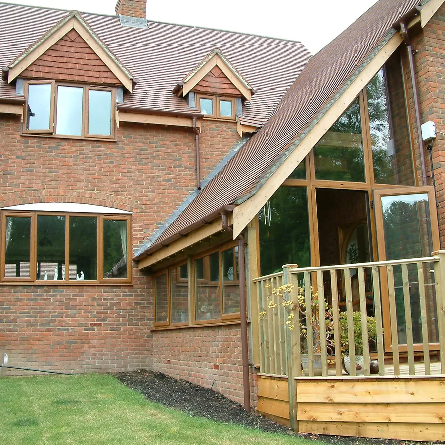 Lean-To Stratford