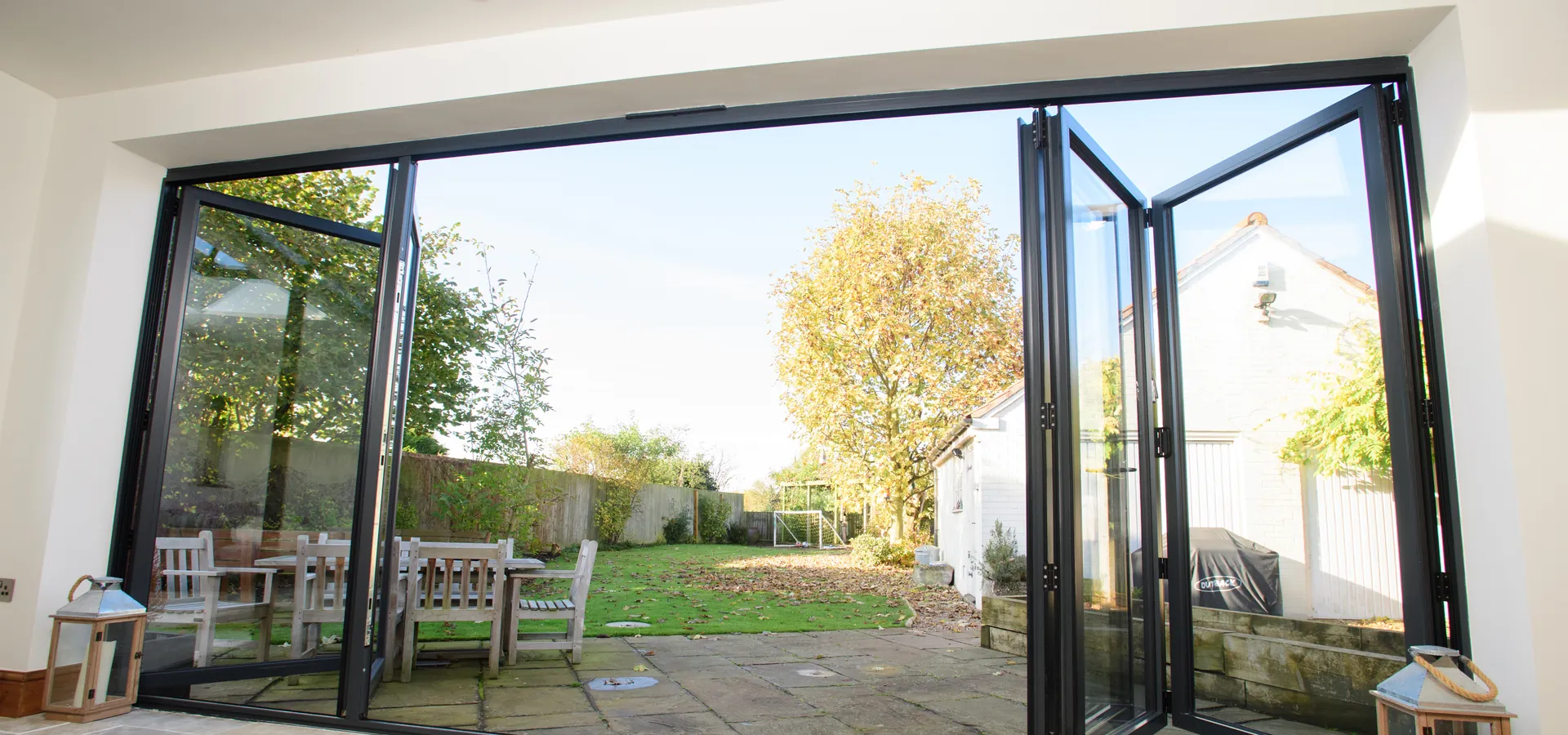 Bifold Stratford